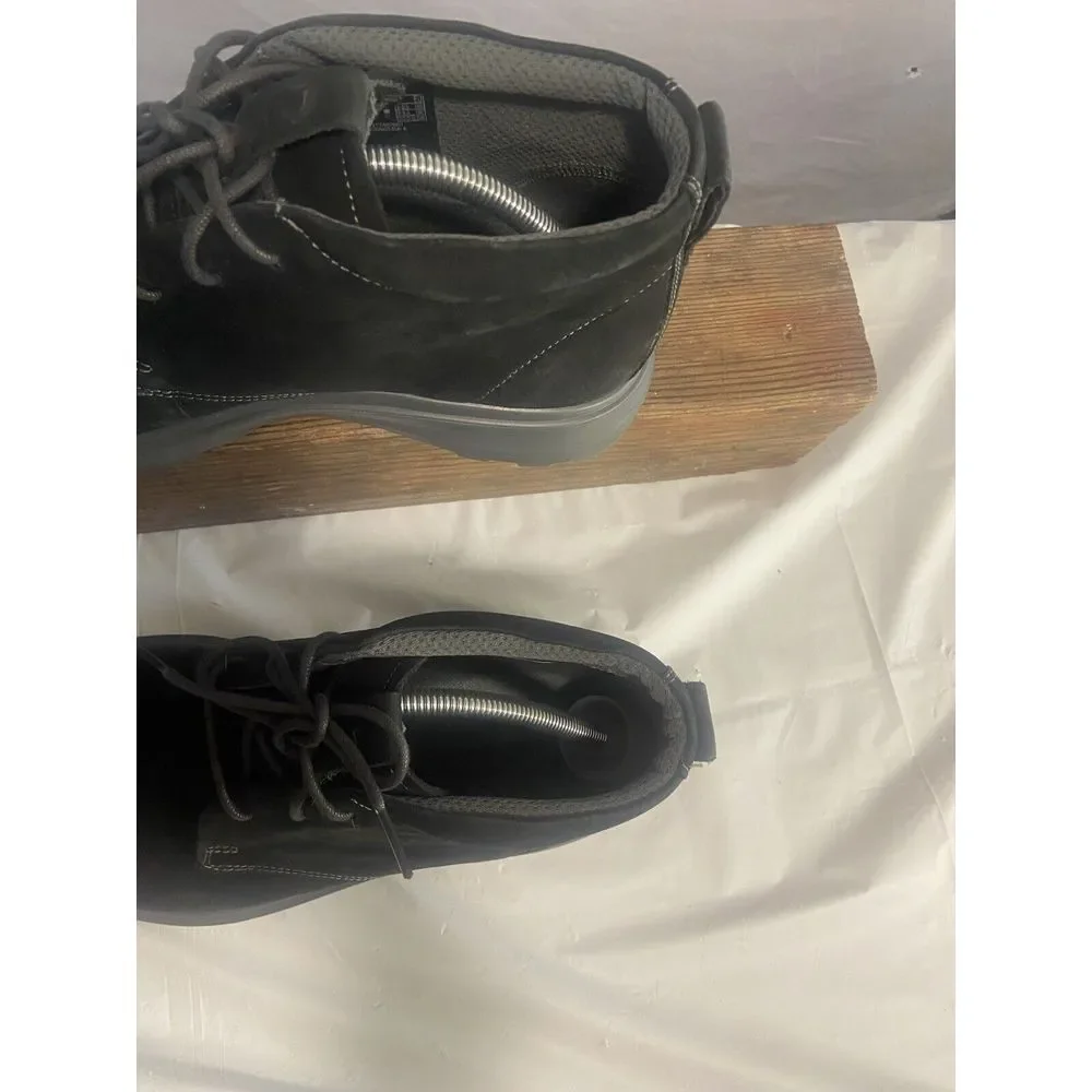 Men's Ecco Black Suede Hybrid Chukka Boots Black-Size 9-9.5-NWOT- Never Worn‎